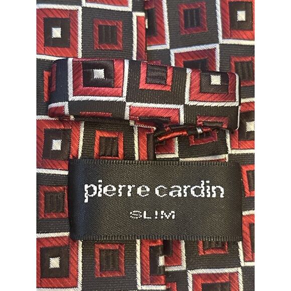 Pierre Cardin Red Black Hand Made 100% Polyester Men’s Neck Tie Made In China - Picture 8 of 9